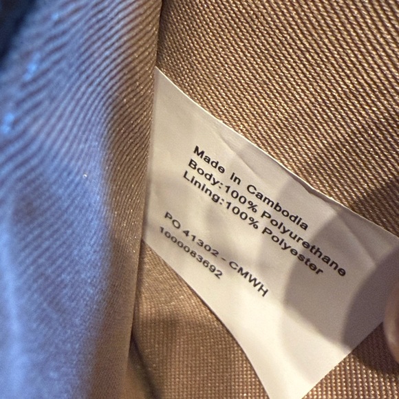 The Sak Iris Wristlet Wallet Black Leather Card Holder - Picture 6 of 6